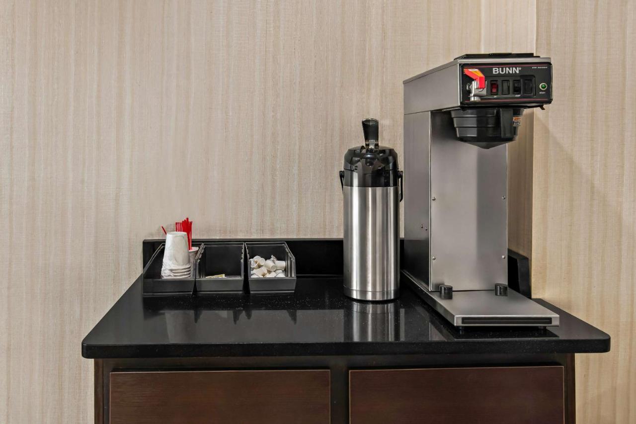 | Motel 6 Lester - Philadelphia Airport