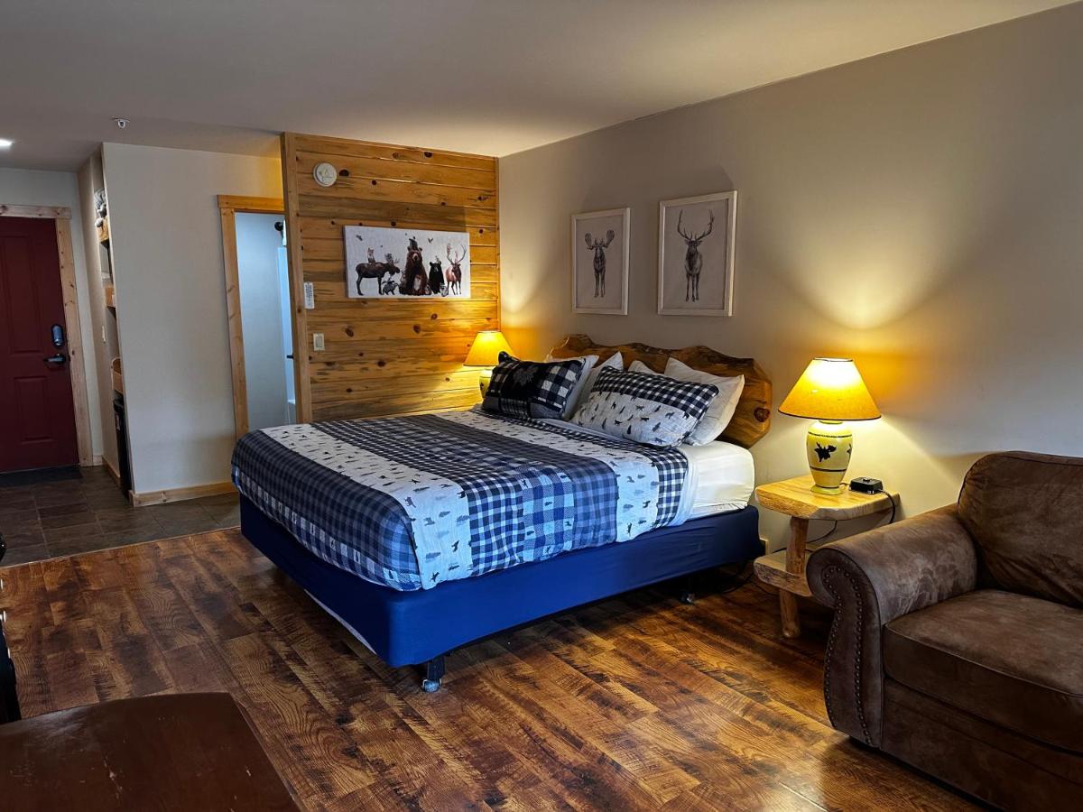 | Methow River Lodge