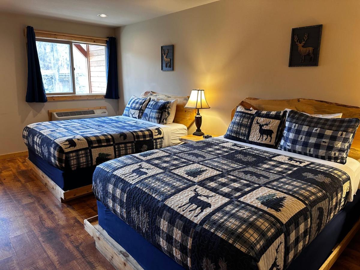 | Methow River Lodge