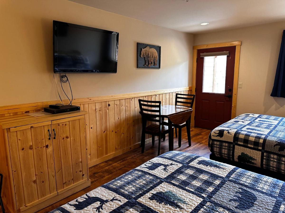  | Methow River Lodge