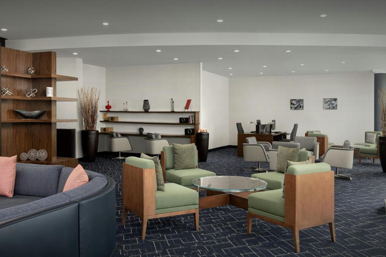 | Courtyard by Marriott Salisbury