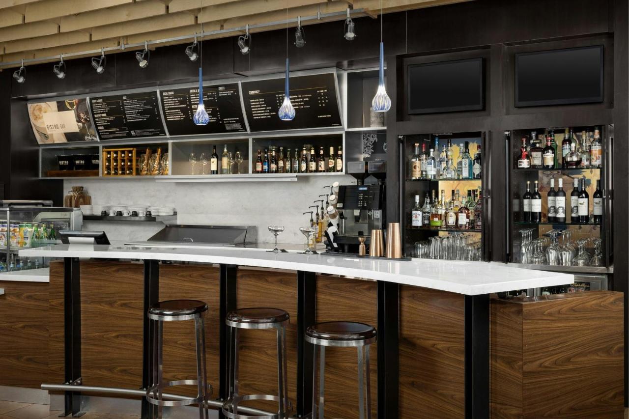 | Courtyard by Marriott Salisbury