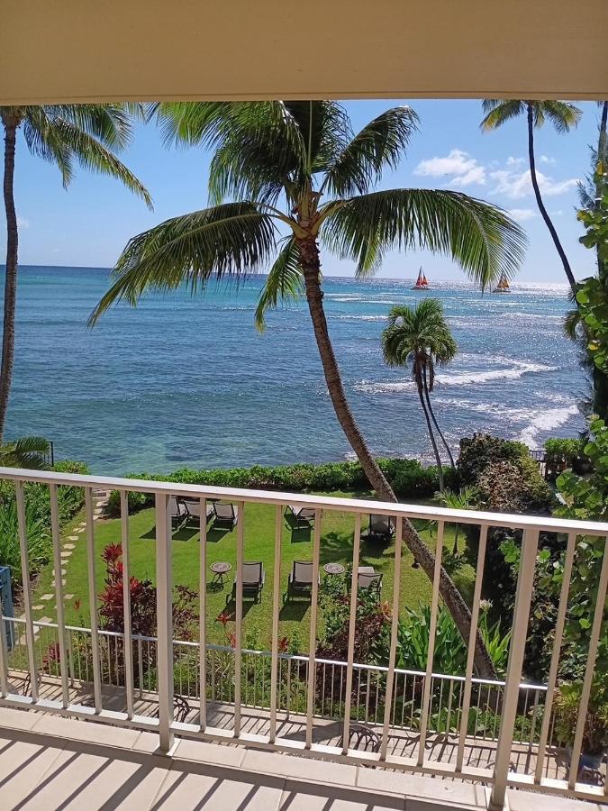 | Diamond Head Beach Hotel