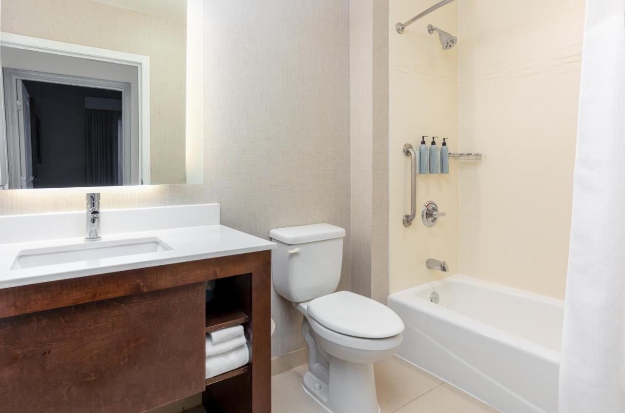 | Residence Inn Columbus Polaris