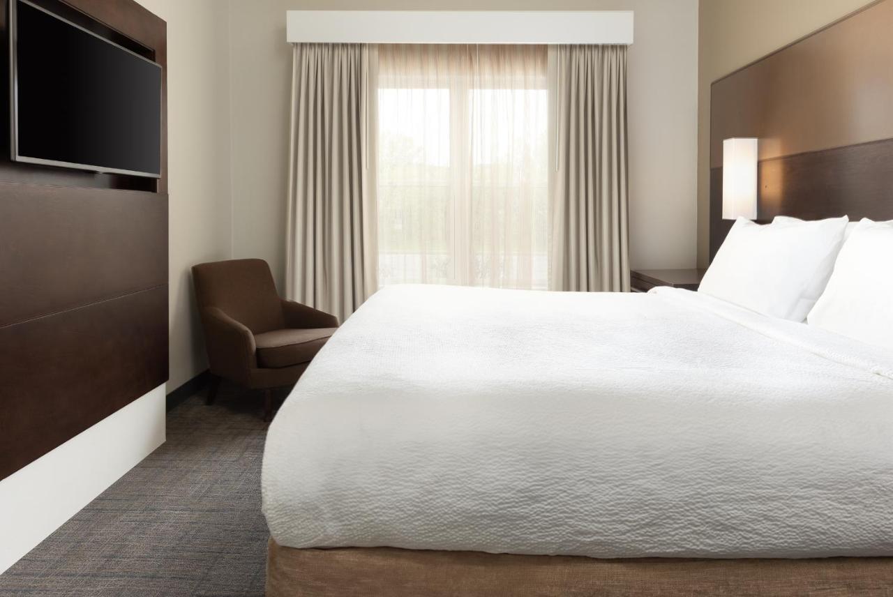 Two-Bedroom Suite at Residence Inn Columbus Polaris