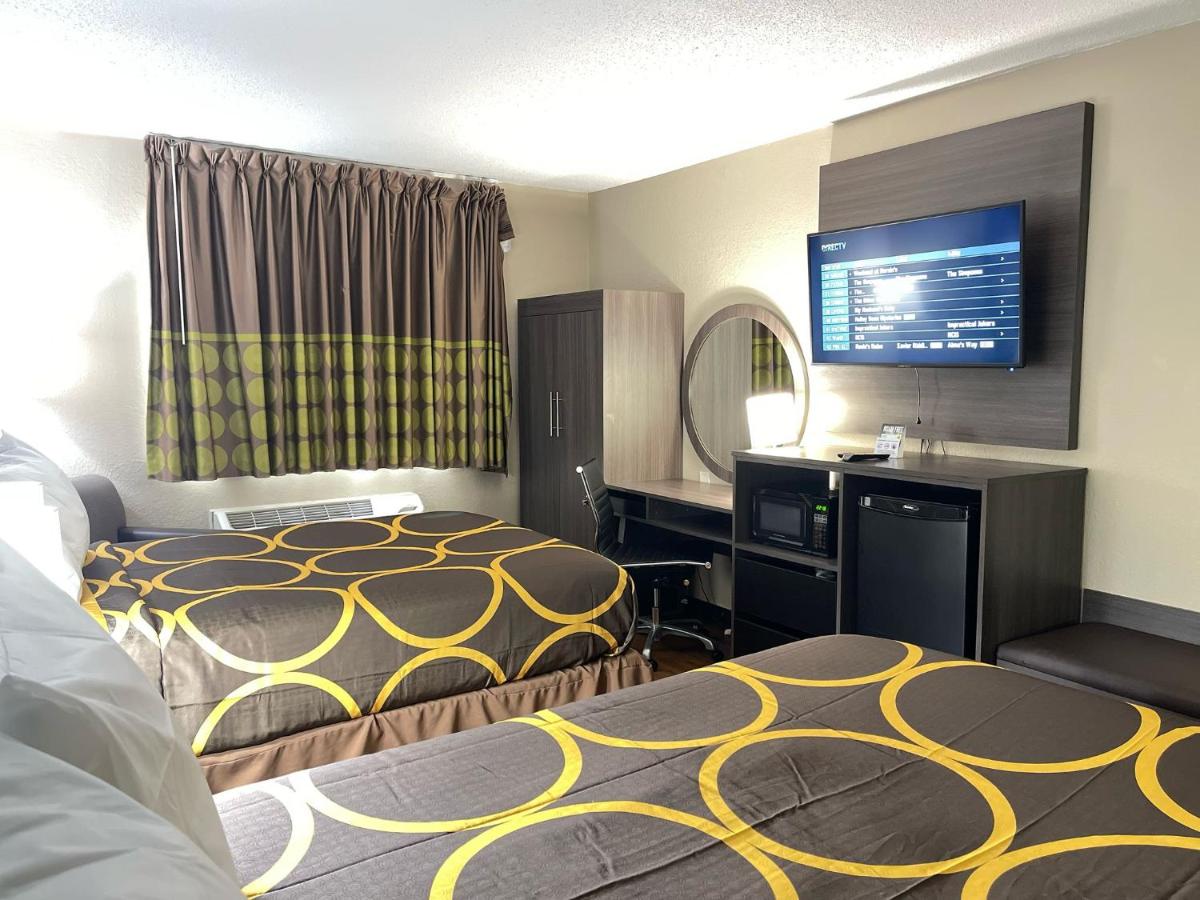  | Super 8 by Wyndham Ithaca