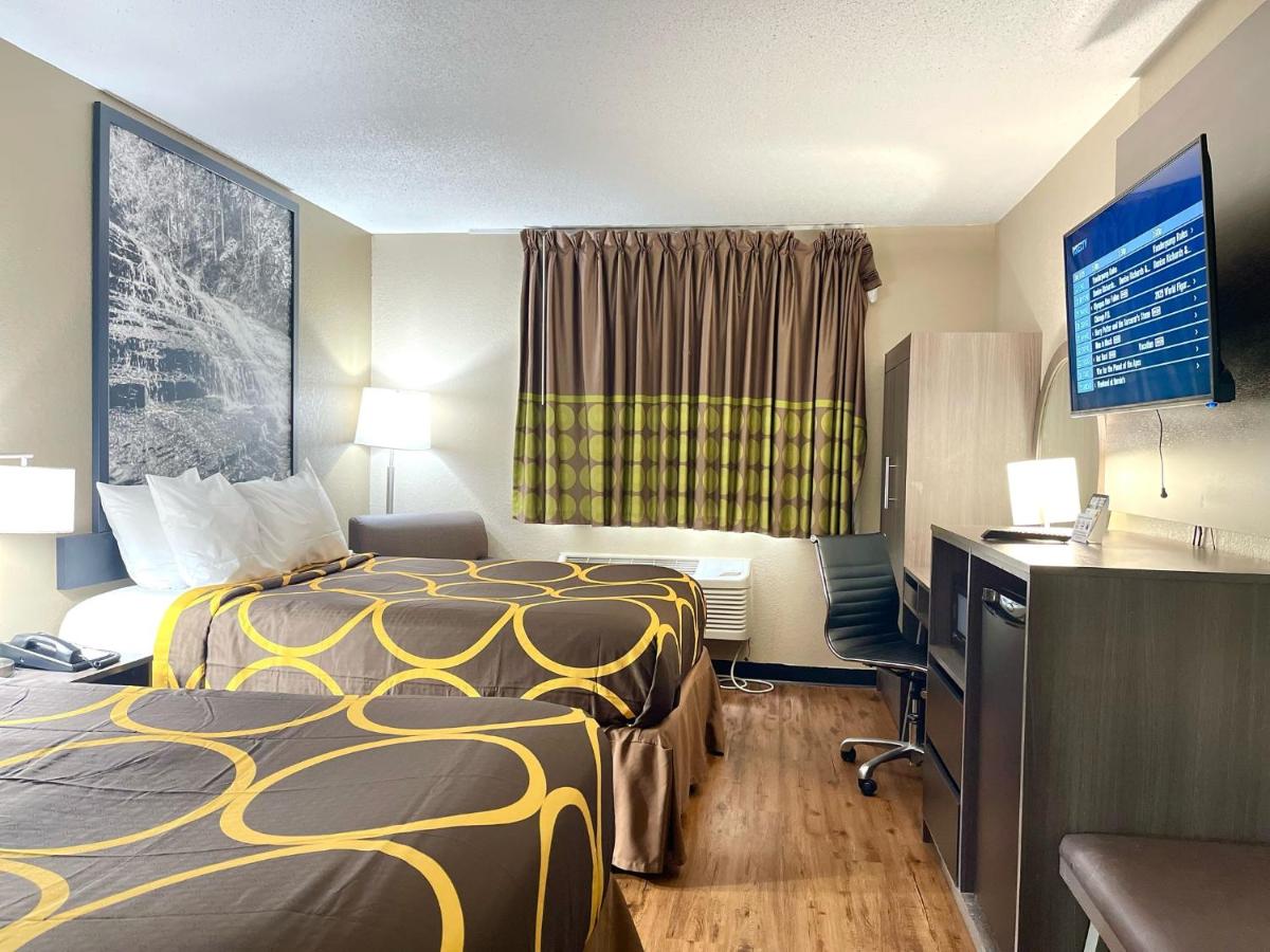  | Super 8 by Wyndham Ithaca