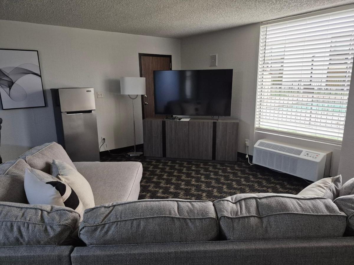  | The Inn and Suites at 34 Fifty