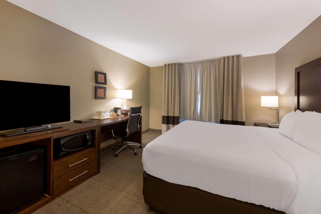 King Suite with Sofa Bed - Non-Smoking at Comfort Inn Wichita East