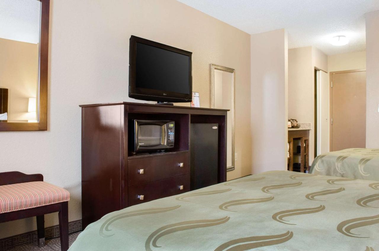 Double Room with Two Double Beds - Non-Smoking at Quality Inn Ruston