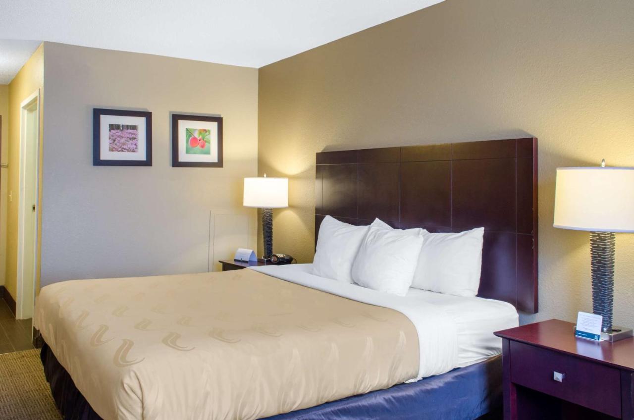 King Room - Non-Smoking at Quality Inn Ruston