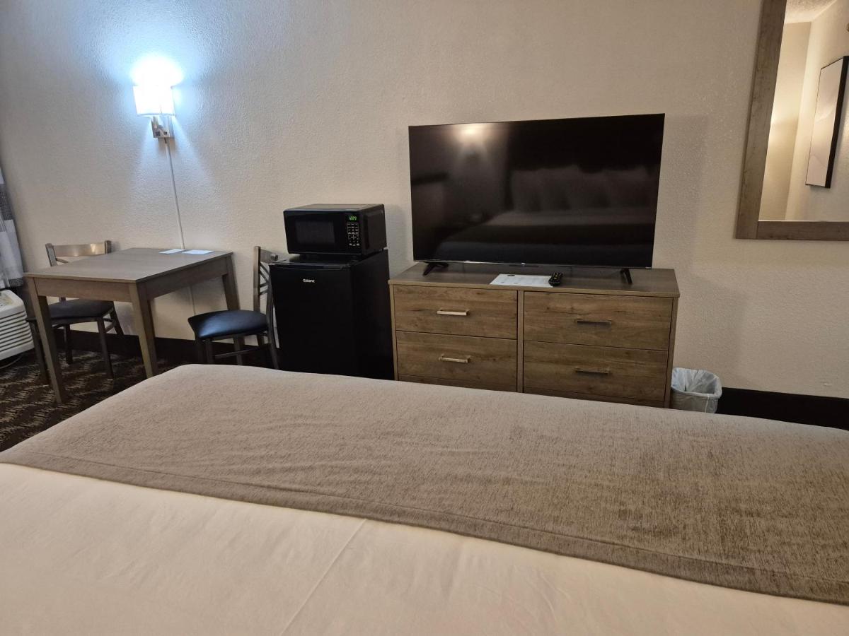  | The Inn and Suites at 34 Fifty