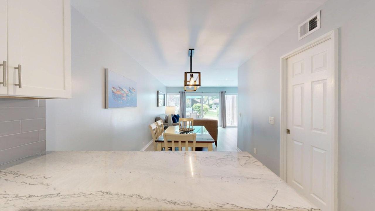  | 36 Water Oak