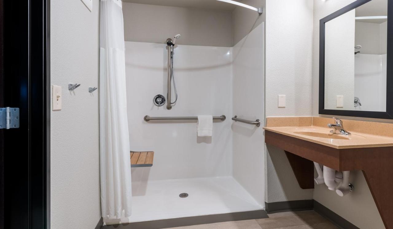 Queen Room - Disability Access at My Place Hotel - Colorado Springs, CO