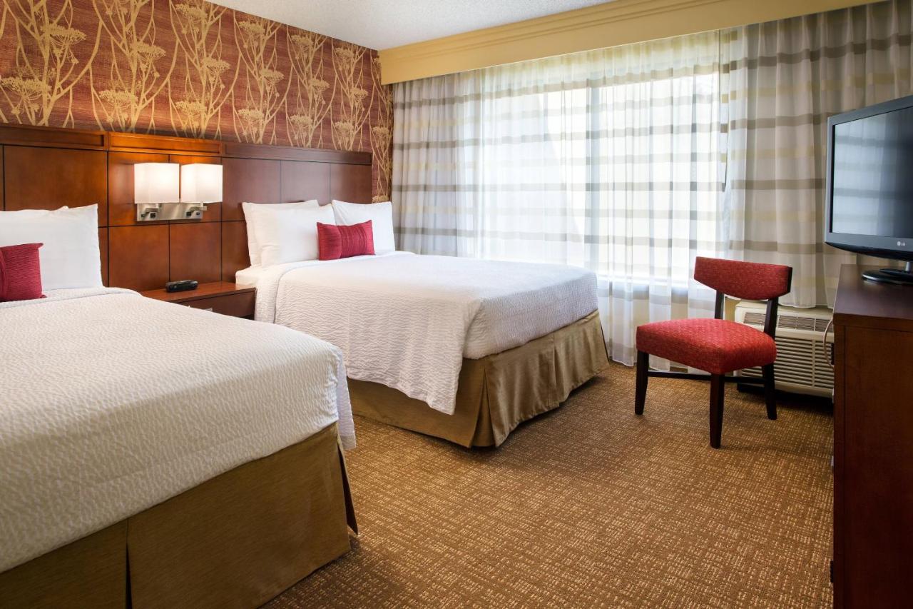 | Courtyard by Marriott Anaheim Buena Park