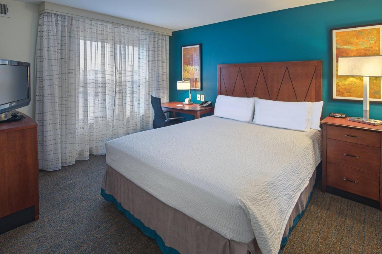 | Residence Inn by Marriott Fayetteville Cross Creek