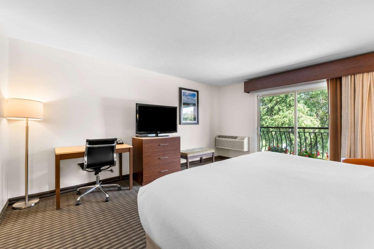 | Best Western Driftwood Inn