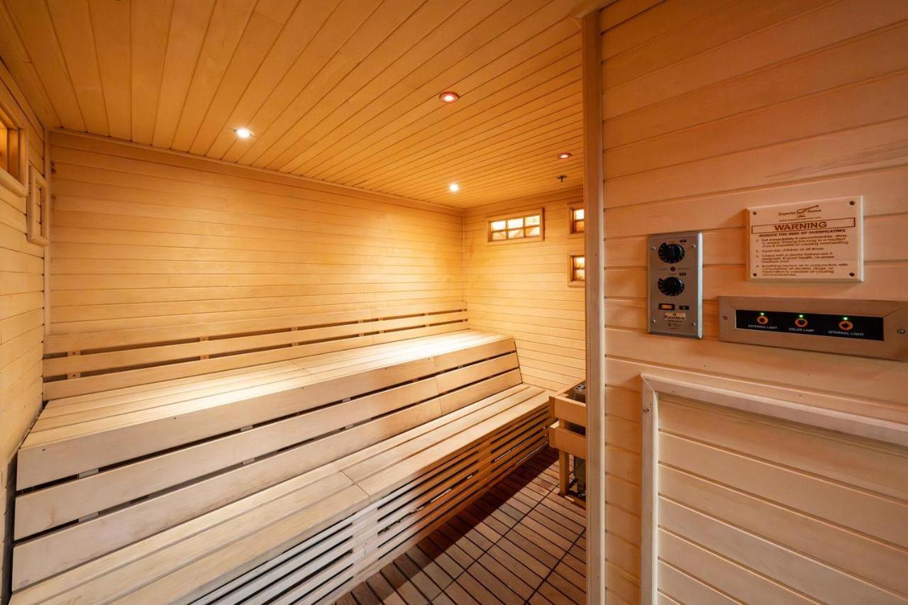  | Bella Vista Suites