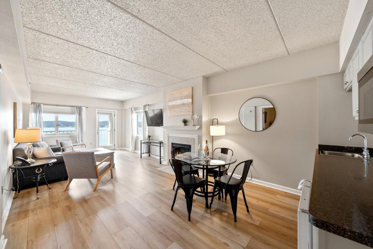  | Bella Vista Suites