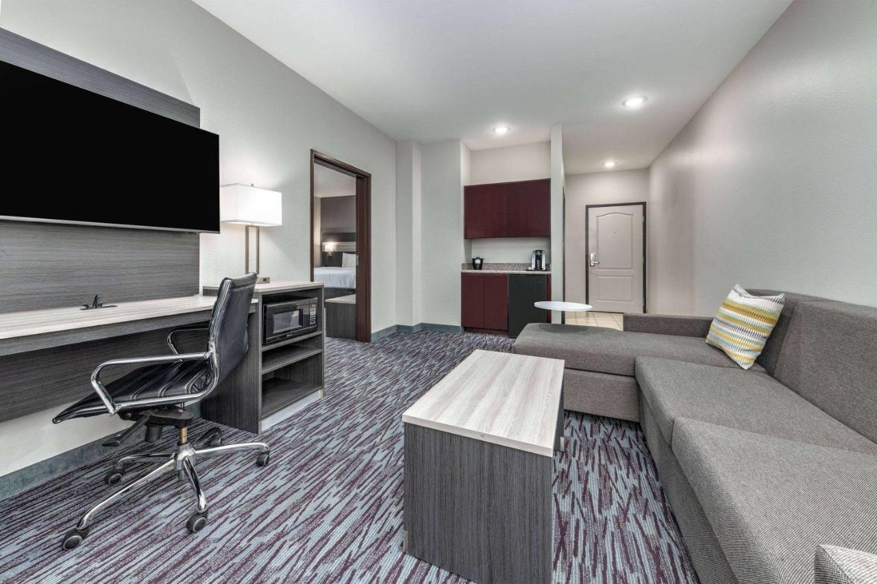 Family Suite King bed with City/Park View Non Smoking at La Quinta Inn & Suites by Wyndham Allen at The Village