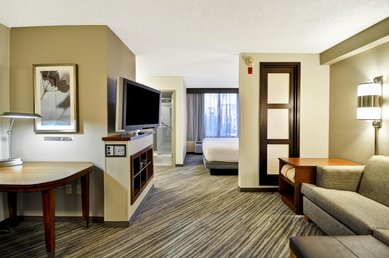 King Room with ADA Bathtub - Disability Access at Hyatt Place Albuquerque/Uptown