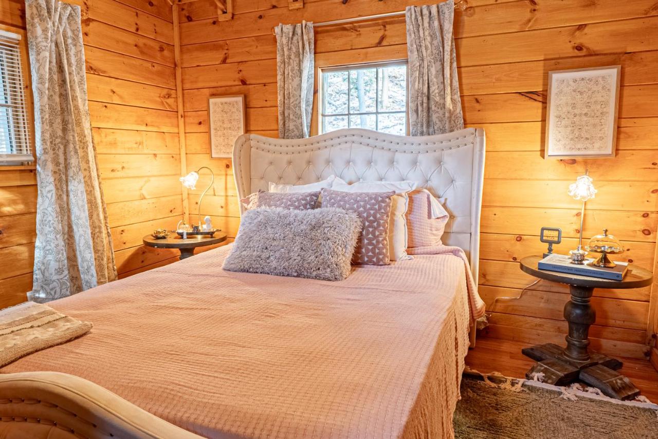 | English Brook Cottages