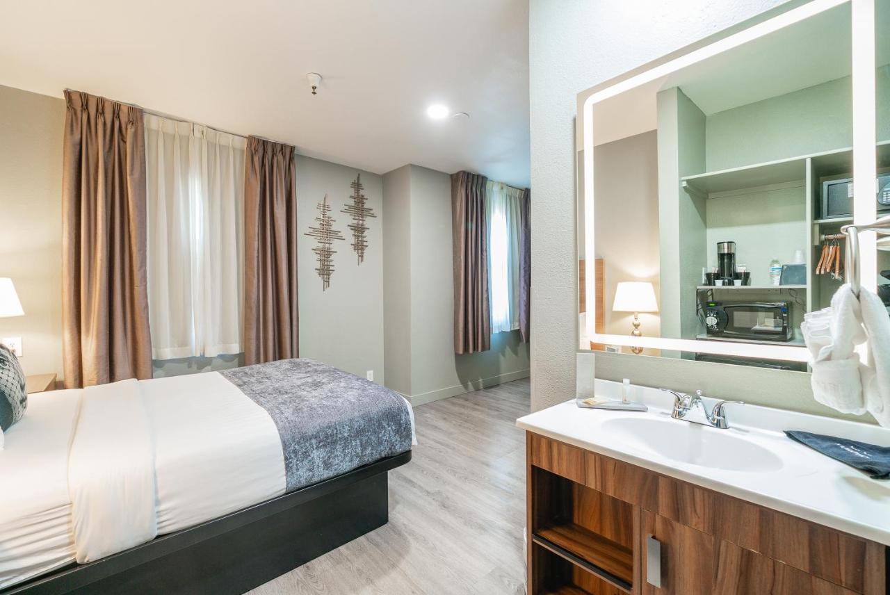 Superior Queen Room with Sofa at Urban Boutique Hotel