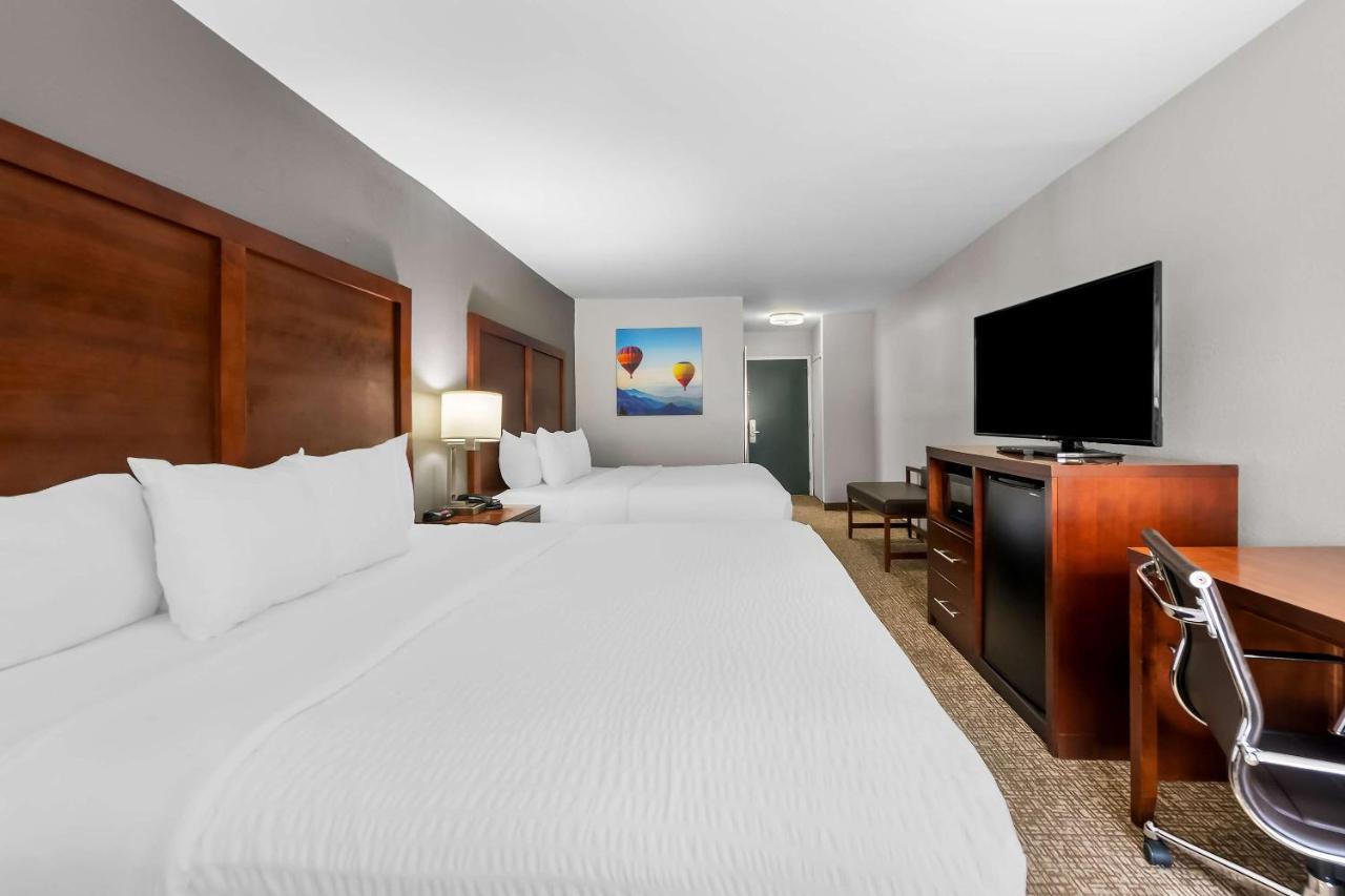 Standard King Room with Two King Beds - Non-Smoking at Clarion Pointe Apex – Holly Springs