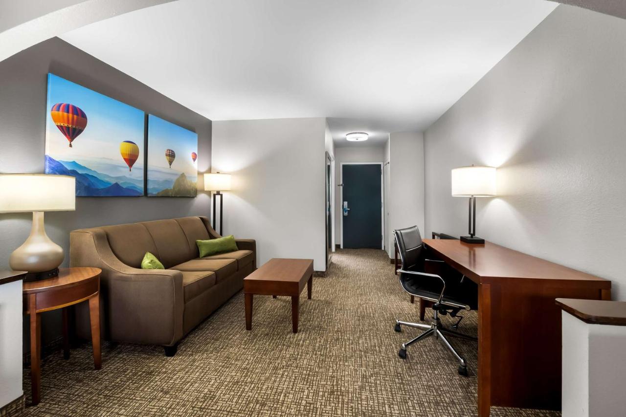 King Suite with Sofa Bed - Non-Smoking at Clarion Pointe Apex – Holly Springs