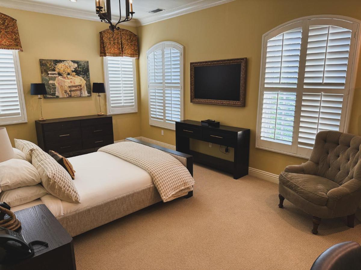| The Villa at Arden Hills
