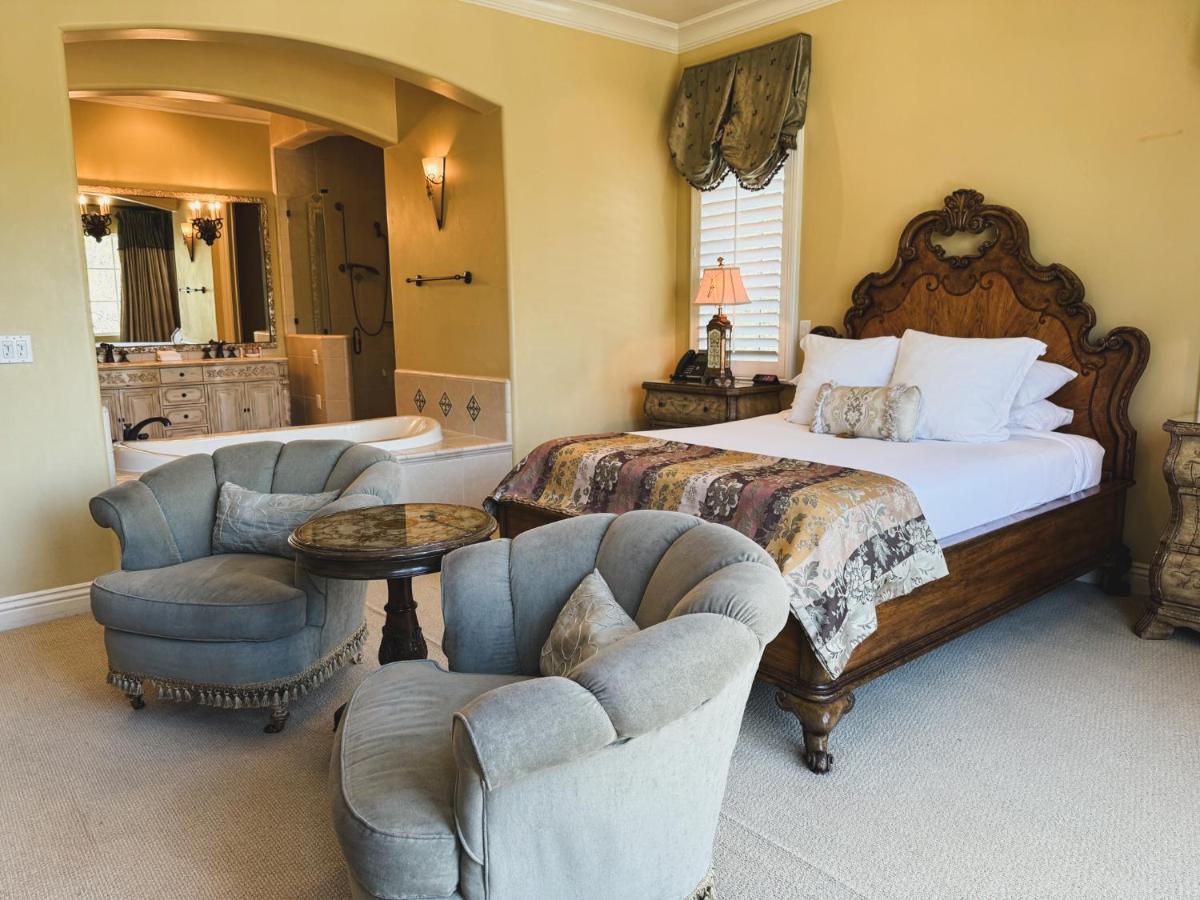 | The Villa at Arden Hills