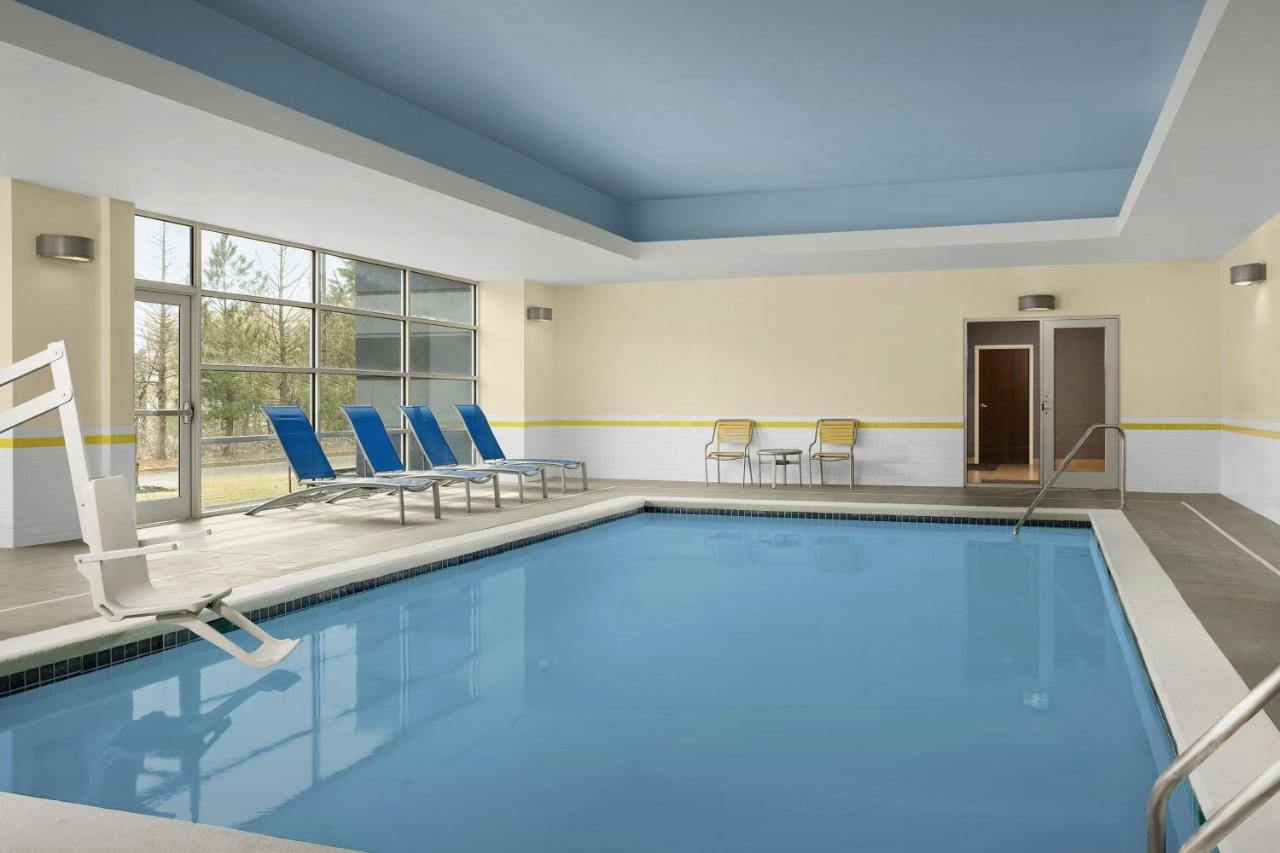 | Fairfield Inn & Suites Atlanta Stockbridge