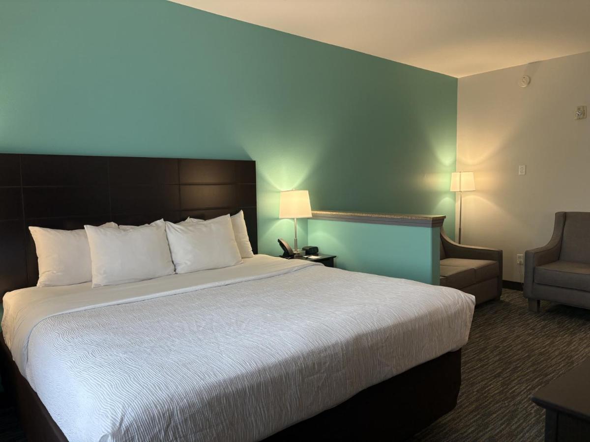 King Suite - Accessible/Non-Smoking at Quality Inn & Suites Houma