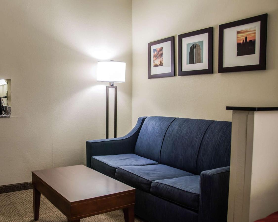 Queen Suite with Two Queen Beds - Non-Smoking at Comfort Suites University - Research Park