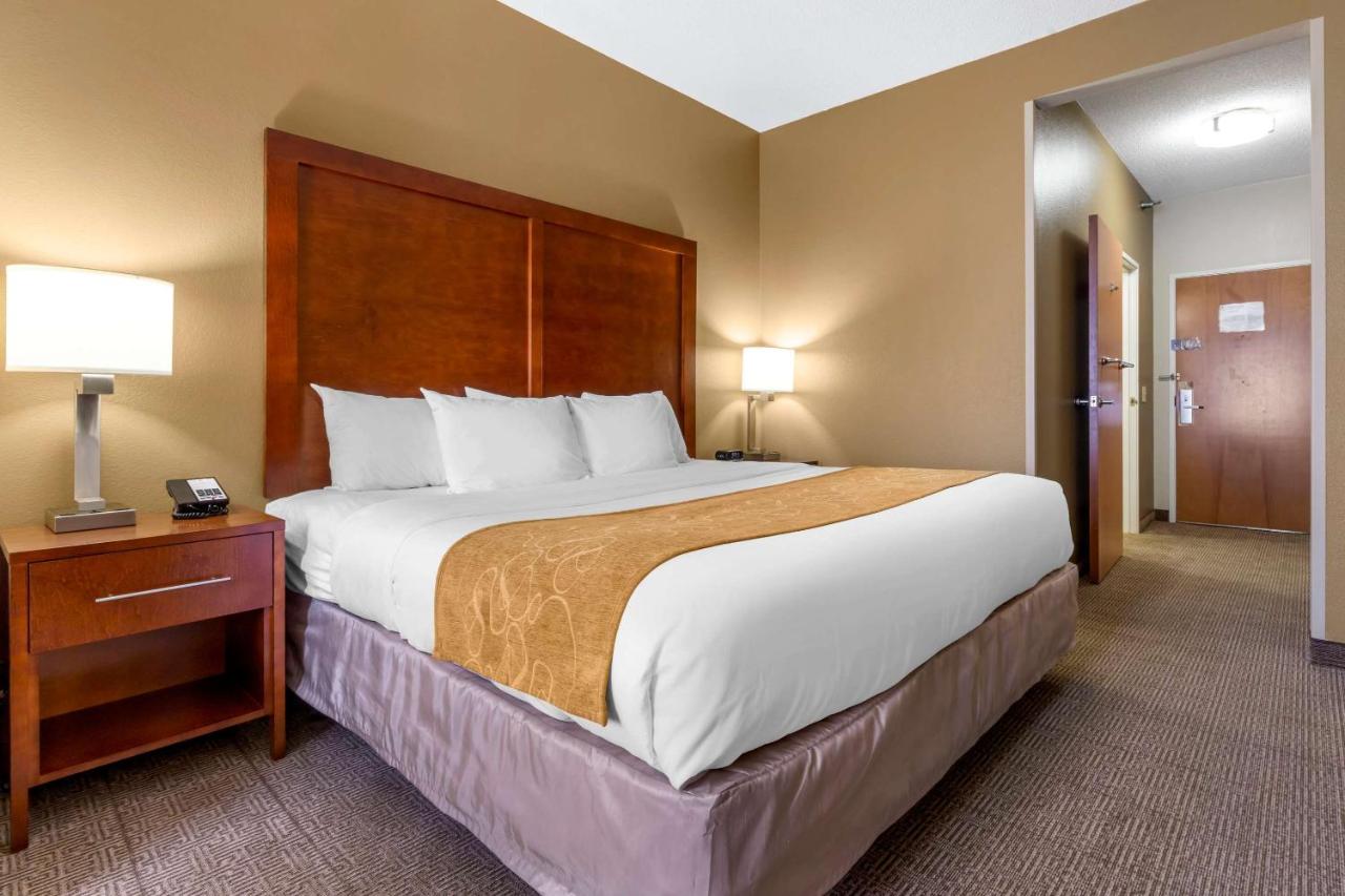 King Suite - Accessible/Non-Smoking at Comfort Suites Boone - University Area