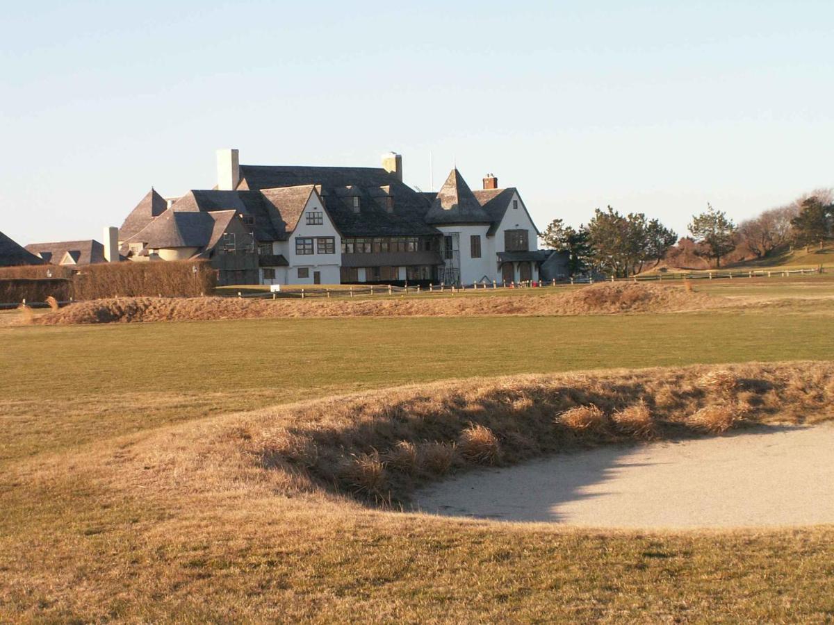 | Hamlet Inn
