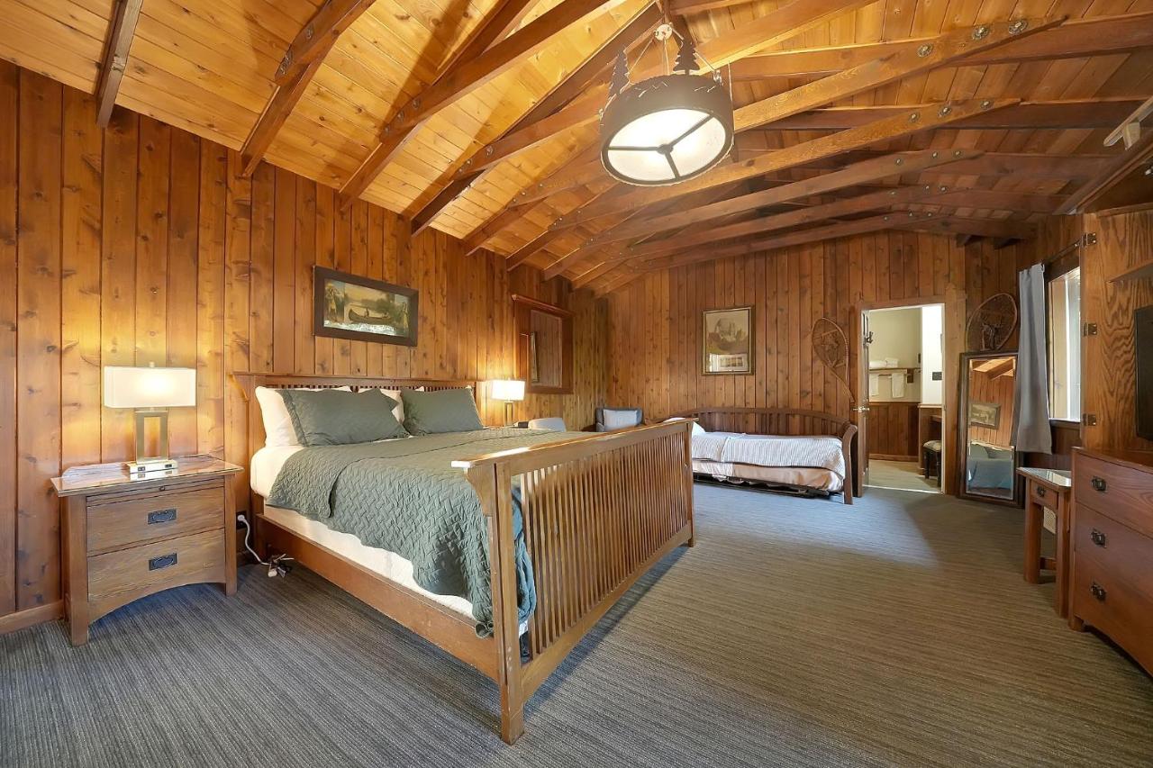 King Suite at Narrow Gauge Inn