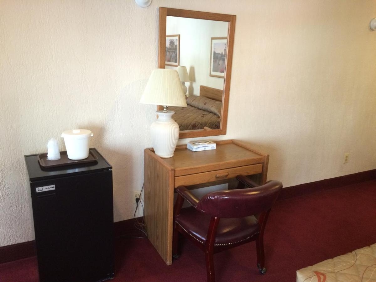 | Hotel Harrington