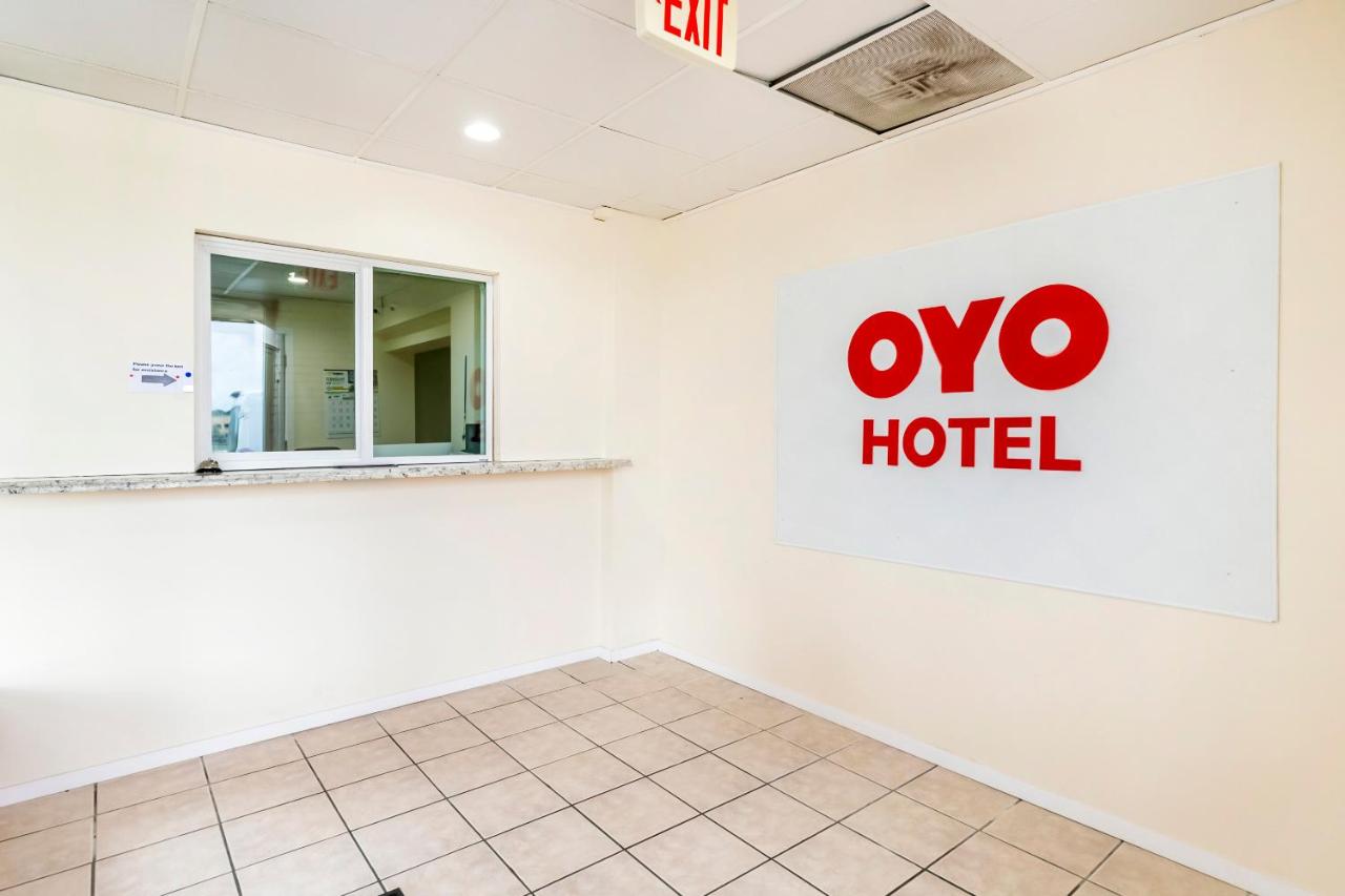 | OYO Hotel San Antonio Lackland Air Force Base North