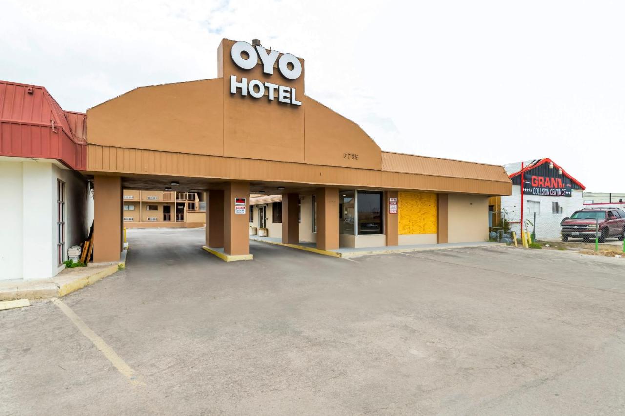 | OYO Hotel San Antonio Lackland Air Force Base North