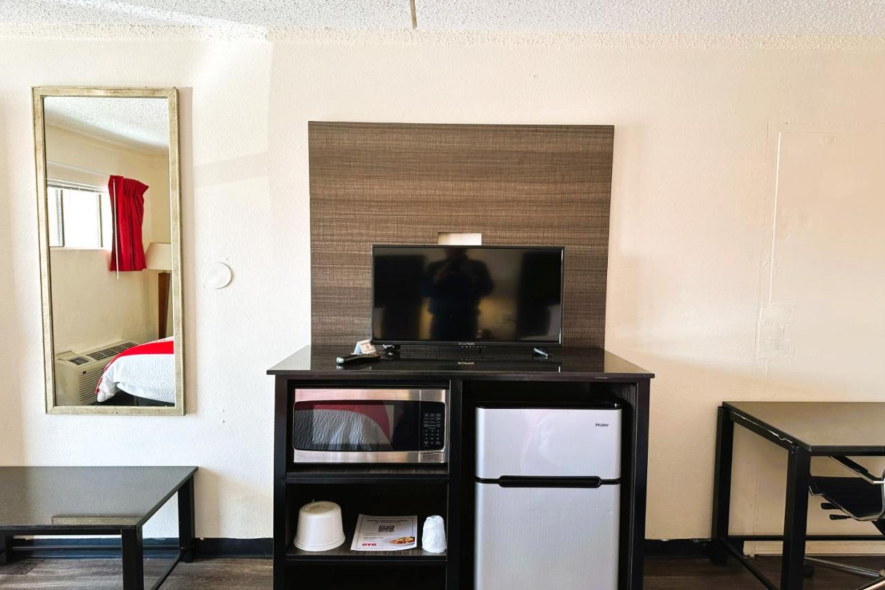 | OYO Hotel San Antonio Lackland Air Force Base North
