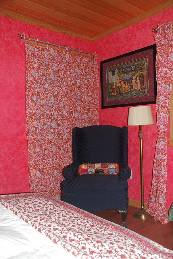| Sierra Trails Inn