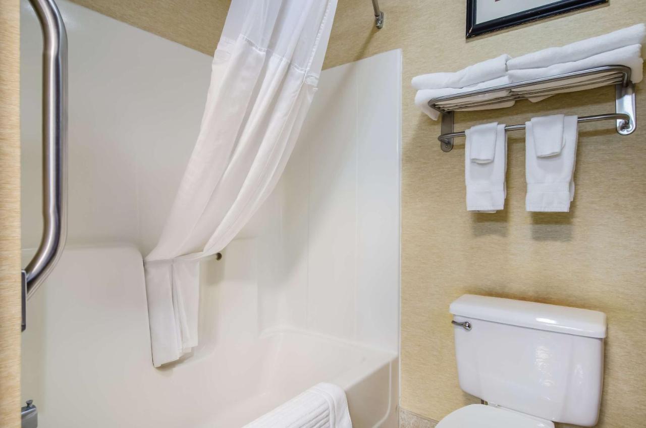 | Quality Inn Goodland, KS near Northwest Kansas Technical College