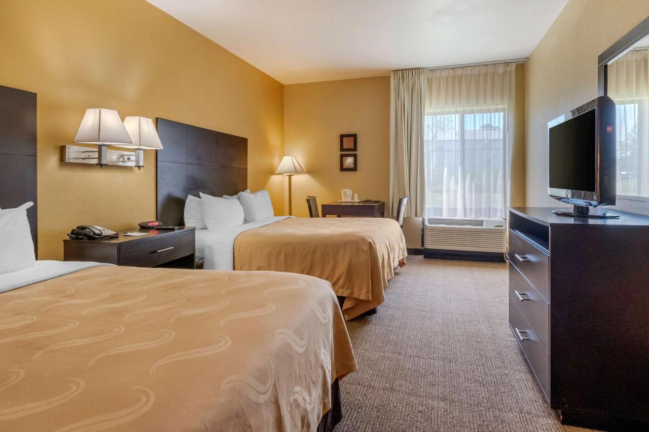 Queen Room with Two Queen Beds at Quality Inn & Suites Lenexa Kansas City