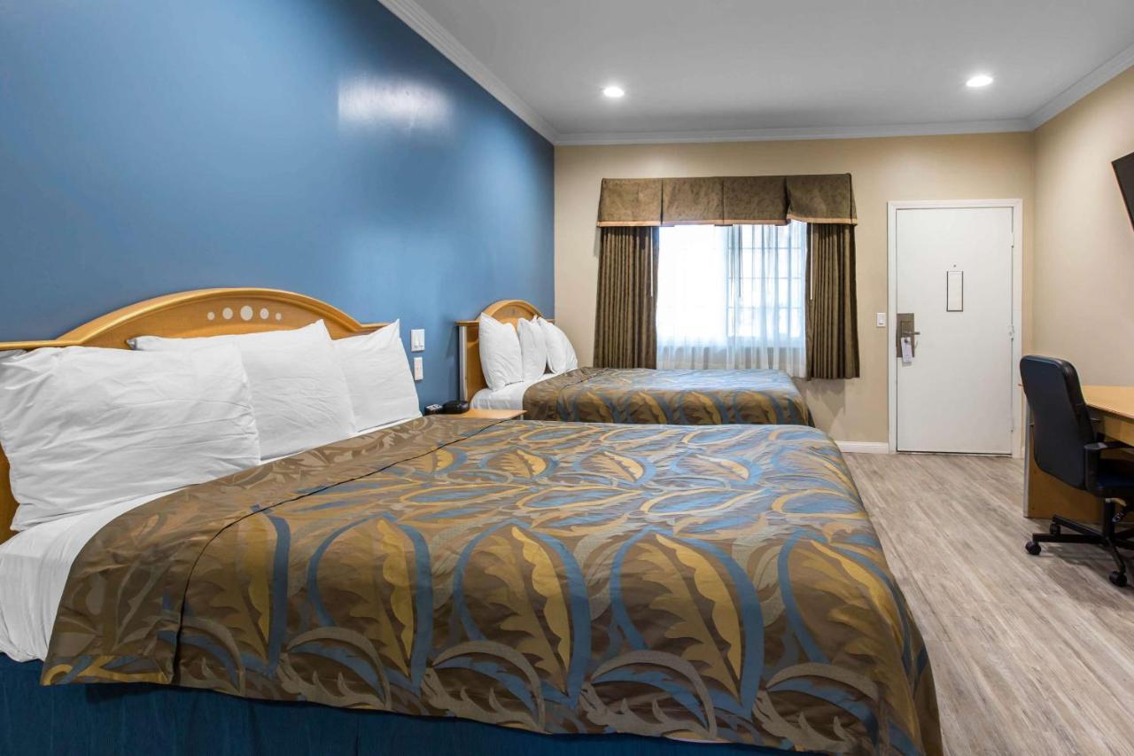 Standard Queen Room with Two Queen Beds - Non-Smoking at Rodeway Inn Escondido Downtown