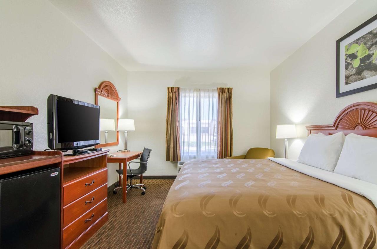 King Room - Non-Smoking at Quality Inn Junction City - Near Fort Riley