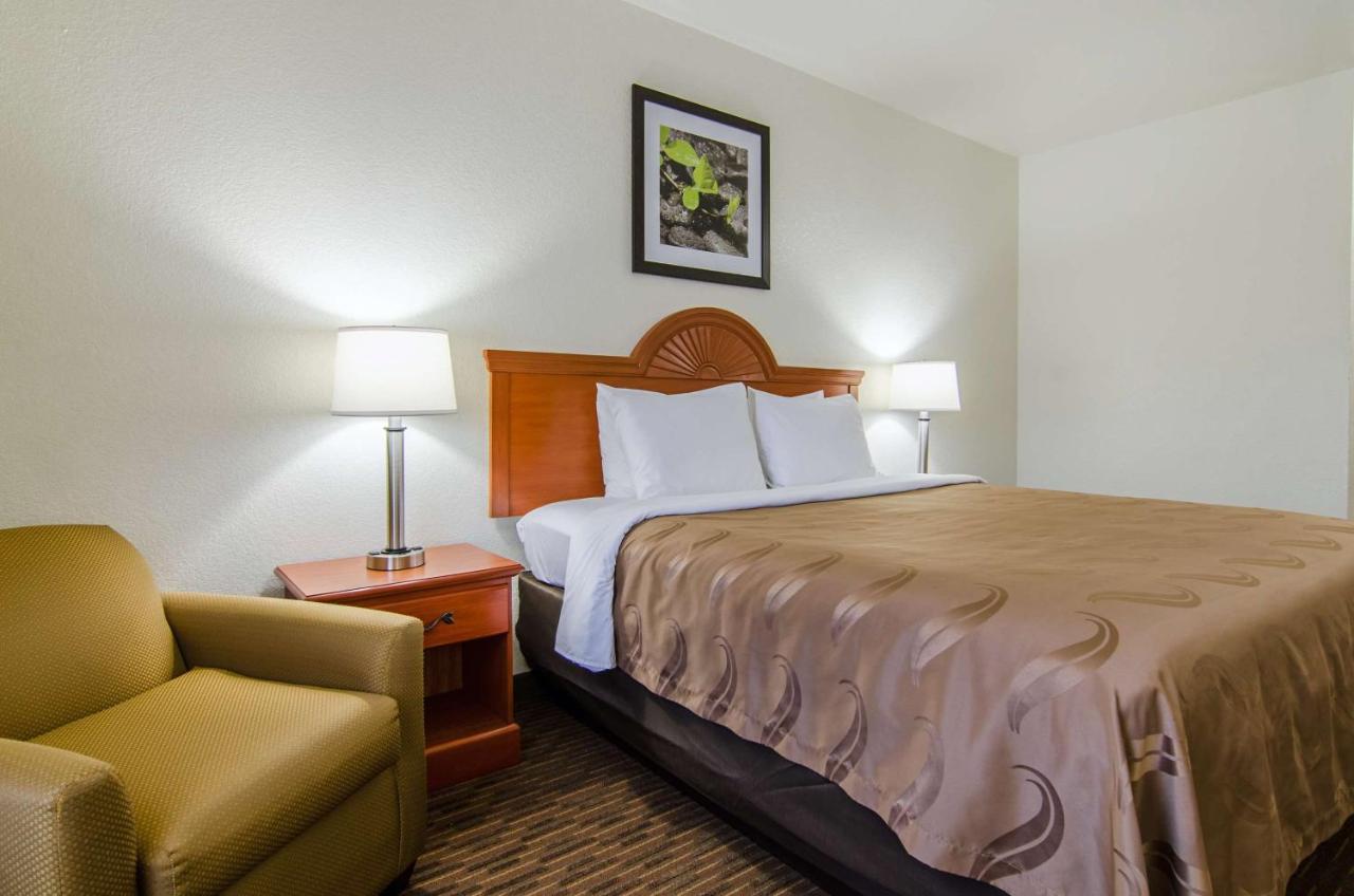 King Room - Non-Smoking at Quality Inn Junction City - Near Fort Riley