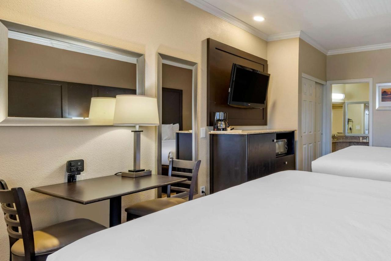 Standard King Room with Two King Beds - Non-Smoking at Comfort Inn & Suites Huntington Beach