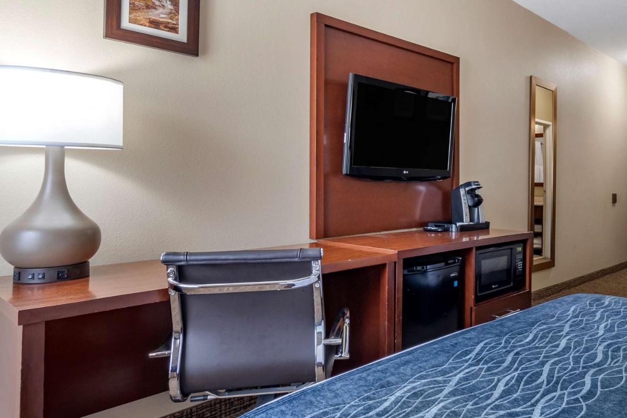 Queen Room with Two Queen Beds - Non-Smoking at Comfort Inn & Suites Junction City - near Fort Riley