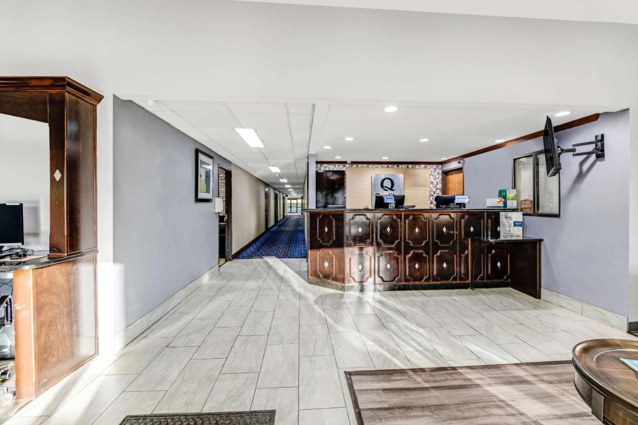 | Quality Inn Merriam Kansas City